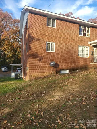 $1,350 | 451 Montgomery Avenue, Unit 5, Albemarle, NC 28001