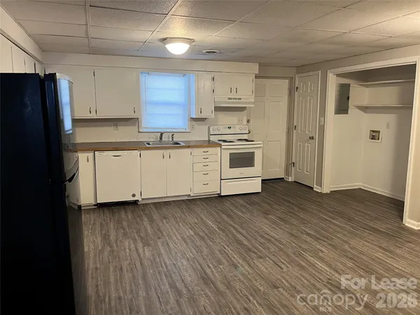 $1,350 | 451 Montgomery Avenue, Unit 5, Albemarle, NC 28001