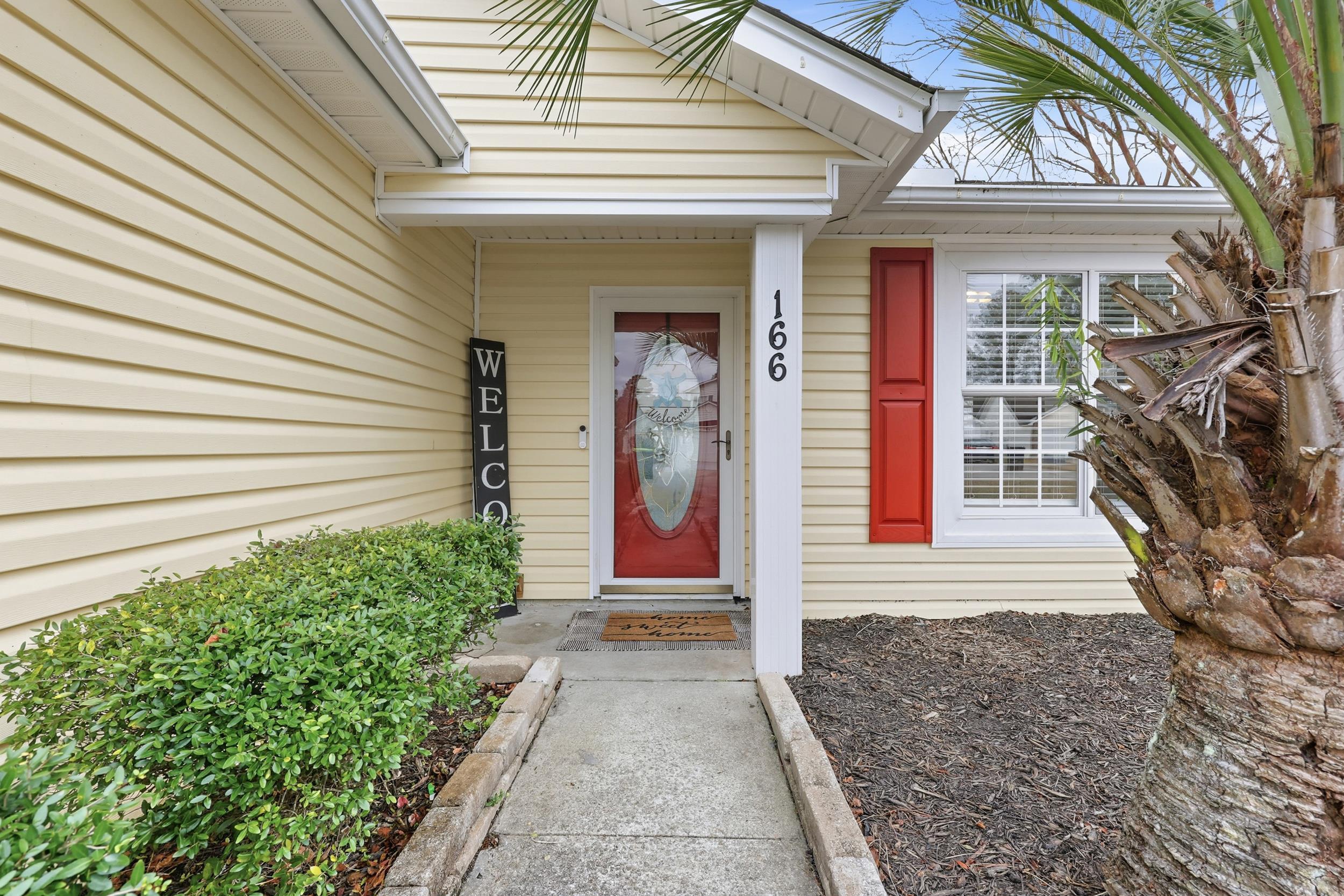 166 Cheshire Court Longs, SC 29568 - Photo 2 of 35