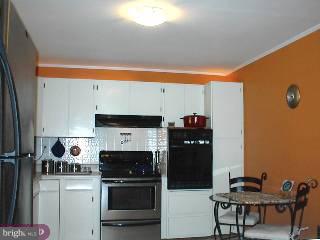 2689 Furlong Road Doylestown, PA 18902 - Photo 5 of 6 Gallery Image 5