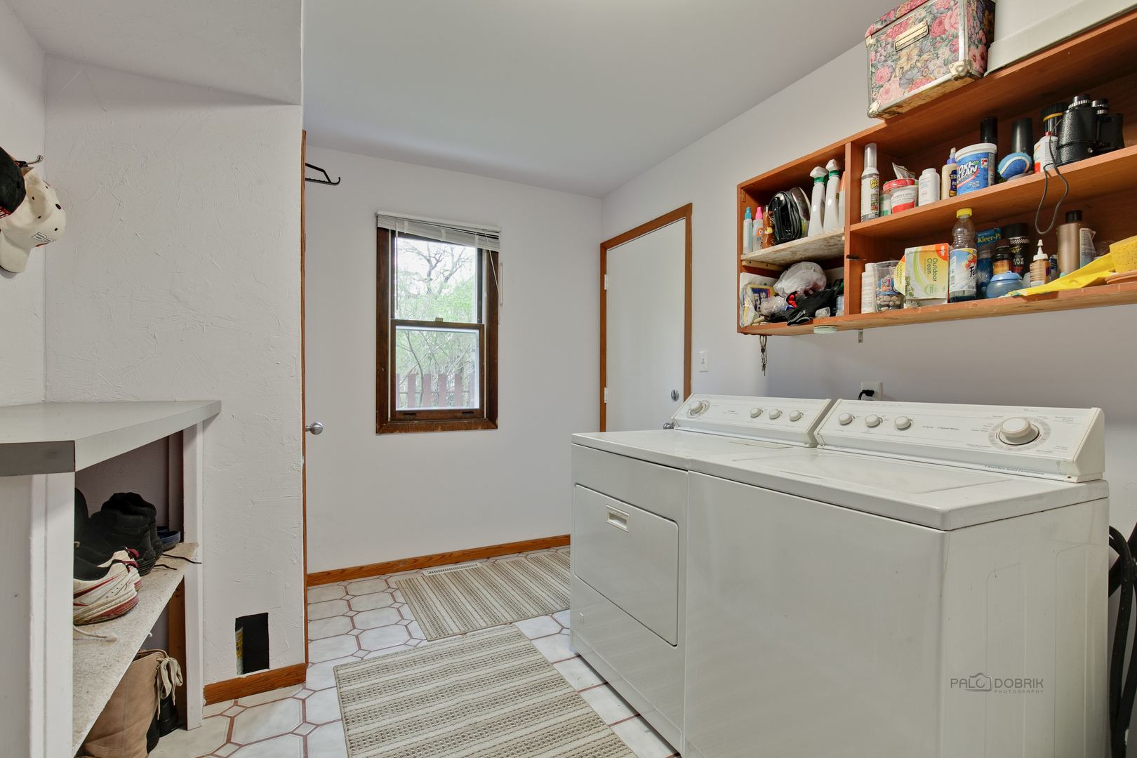 7712 Ravina Drive Spring Grove, IL 60081 - Photo 19 of 30 a utility room with dryer and washer