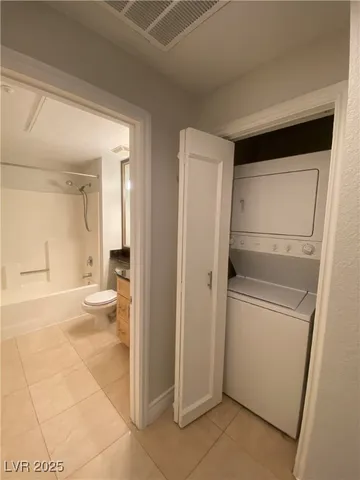 $1,450 | 230 East Flamingo Road, Unit 202, Las Vegas, NV 89169