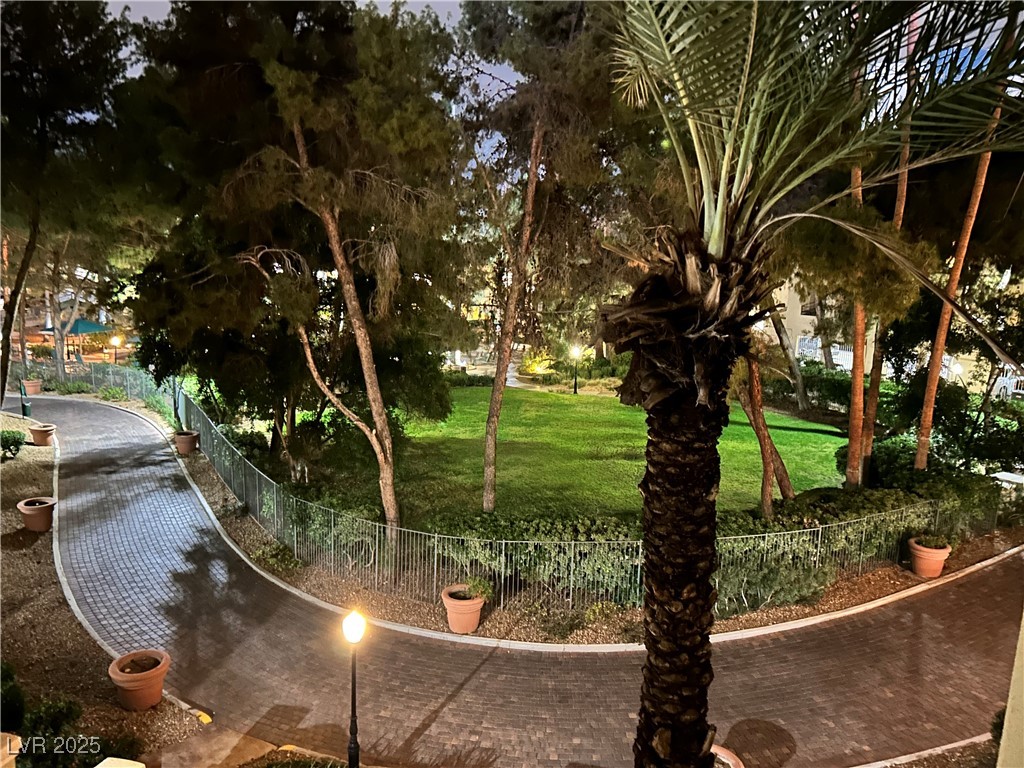 230 East Flamingo Road, Unit 202 Las Vegas, NV 89169 - Photo 3 of 47