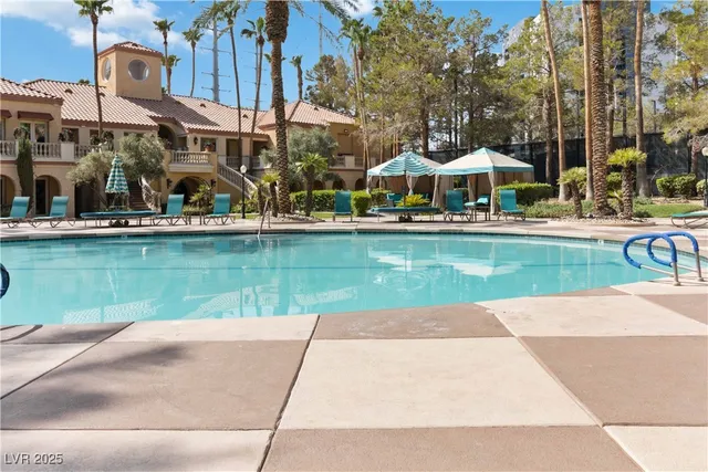 $1,450 | 230 East Flamingo Road, Unit 202, Las Vegas, NV 89169