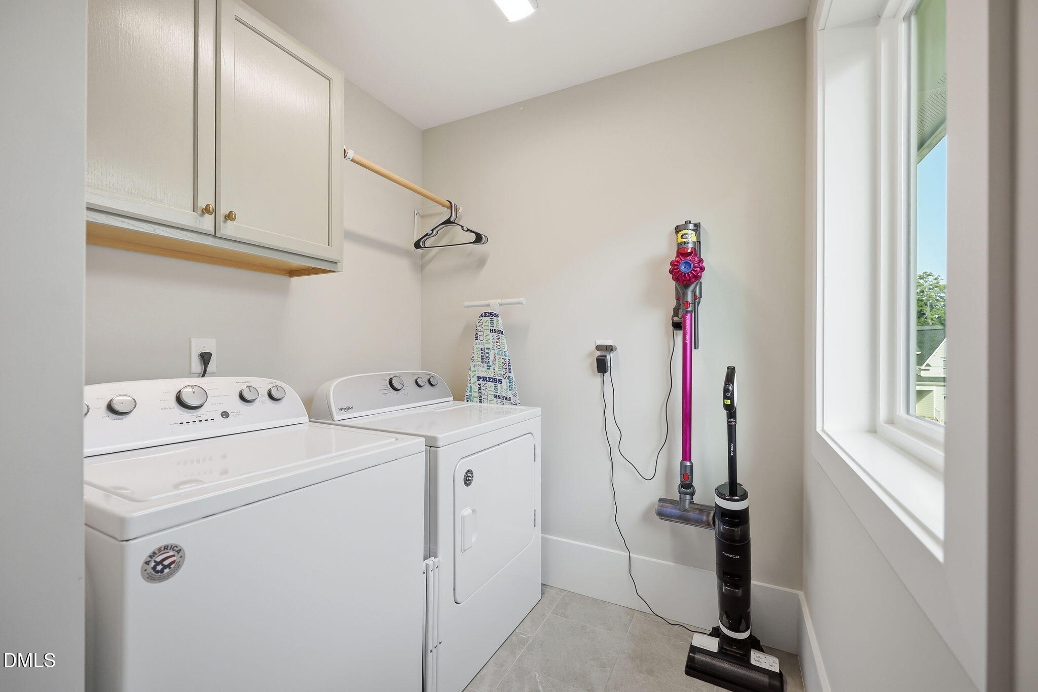 413 Heather Drive Raleigh, NC 27606 - Photo 25 of 31 19-web-or-mls-IMG_9198
