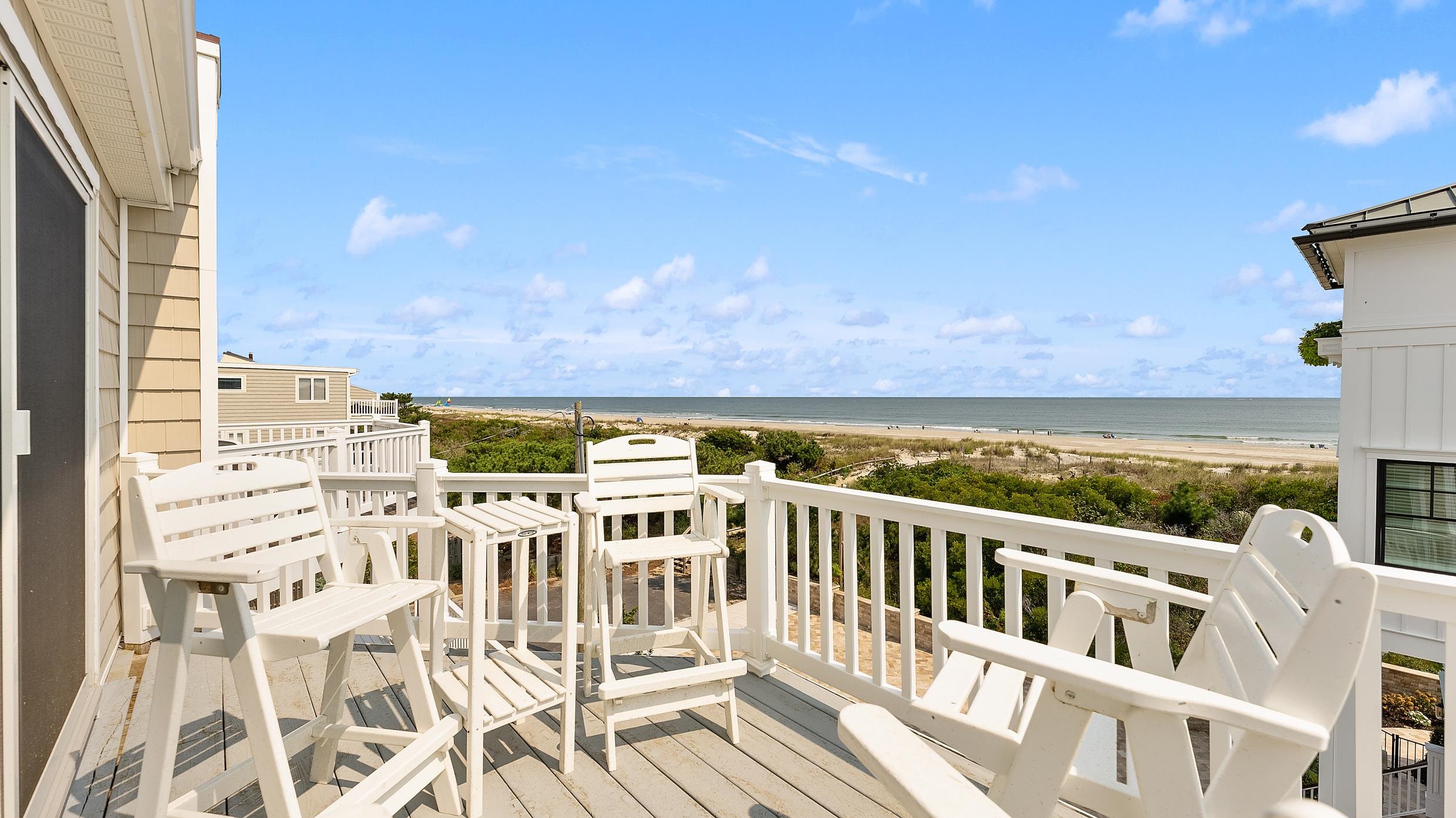 2701 Landis Avenue, Unit B SOUTH Sea Isle City, NJ 08243 - Photo 23 of 34 a view of city with ocean