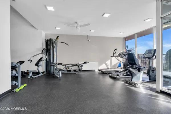 $2,985 | 10 Ocean Boulevard, Unit 3C, Atlantic Highlands, NJ 07716