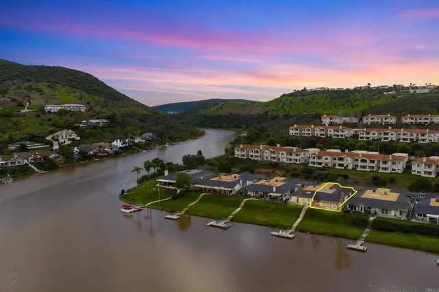 $1,299,900 | 1443 Camino De Vela, San Marcos, CA 92078