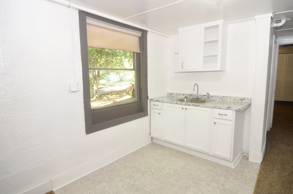 3426 Edgewood Road Columbus, GA 31907 - Photo 24 of 42 Downstairs Apartment