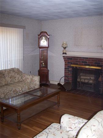 45 Jensen Road Watertown, MA 02472 - Photo 8 of 30 Gallery Image 8