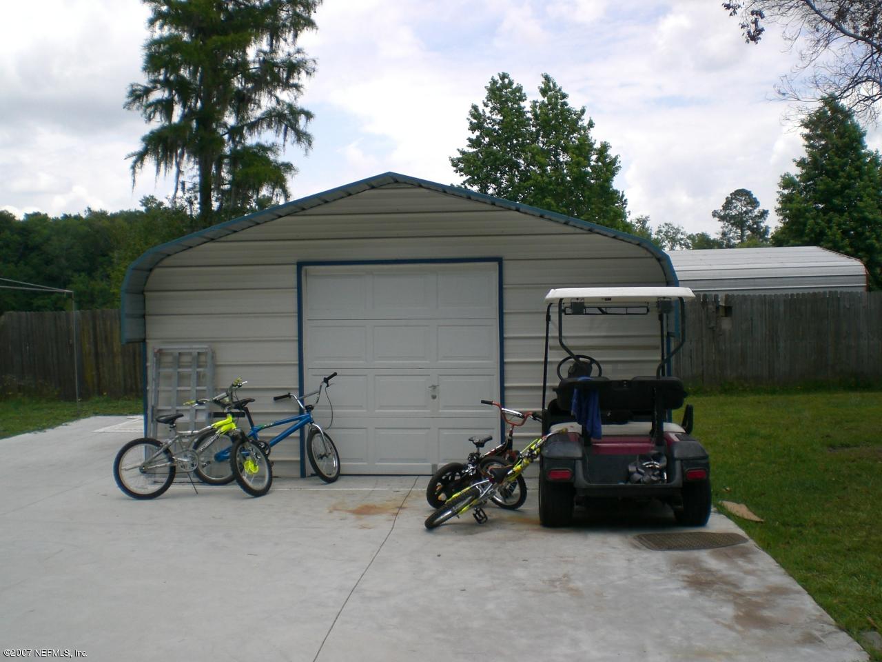 1140 Jones Road Jacksonville, FL 32220 - Photo 5 of 11 Garage 2