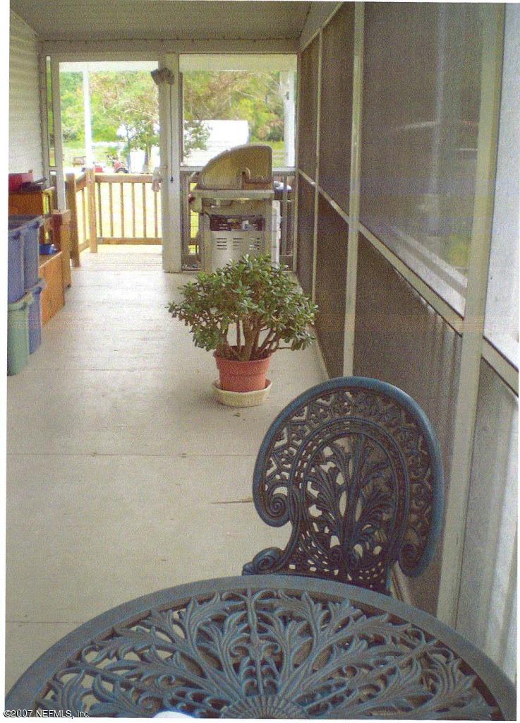1140 Jones Road Jacksonville, FL 32220 - Photo 10 of 11 Screen Porch