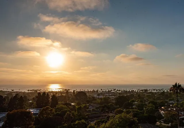 $1,795,000 | 2500 Torrey Pines Road, Unit 902, La Jolla, CA 92037