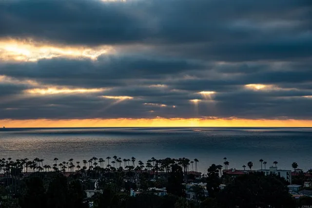 $1,795,000 | 2500 Torrey Pines Road, Unit 902, La Jolla, CA 92037