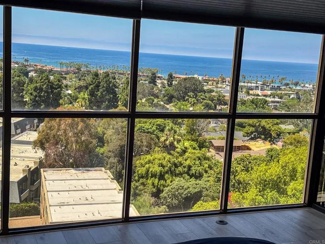 $1,795,000 | 2500 Torrey Pines Road, Unit 902, La Jolla, CA 92037
