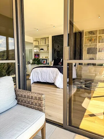 $1,795,000 | 2500 Torrey Pines Road, Unit 902, La Jolla, CA 92037