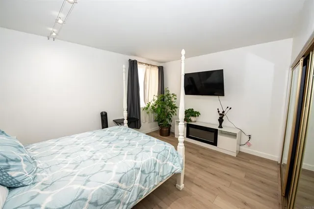 $1,795,000 | 2500 Torrey Pines Road, Unit 902, La Jolla, CA 92037