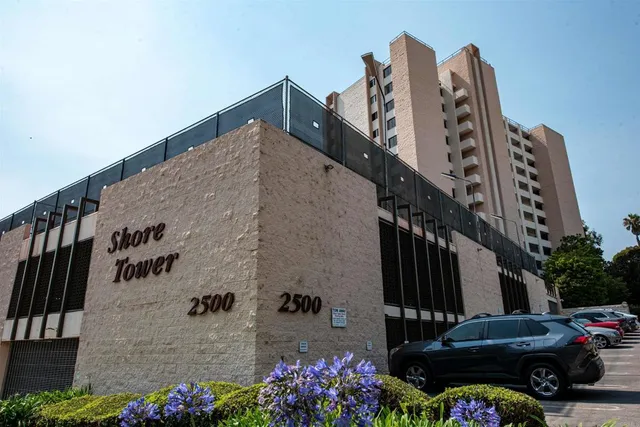 $1,795,000 | 2500 Torrey Pines Road, Unit 902, La Jolla, CA 92037