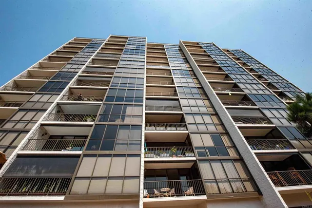 $1,795,000 | 2500 Torrey Pines Road, Unit 902, La Jolla, CA 92037