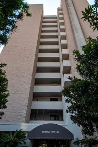 $1,795,000 | 2500 Torrey Pines Road, Unit 902, La Jolla, CA 92037