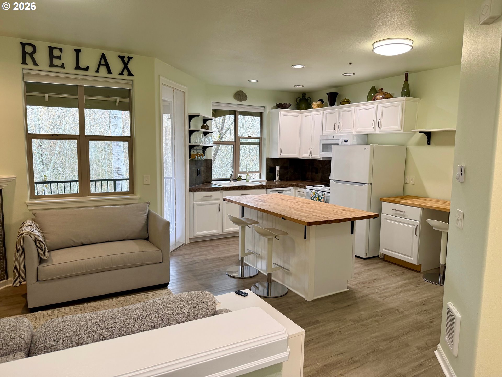 37071 Dubarko Road, Unit 8 Sandy, OR 97055 - Photo 4 of 45