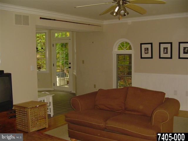 14767 Trout School Road Felton, PA 17322 - Photo 2 of 25 Gallery Image 2