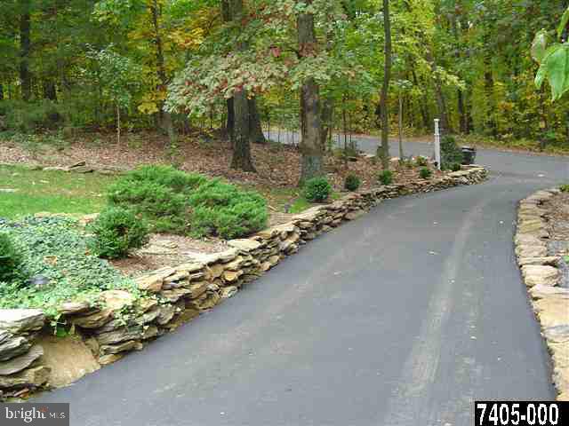 14767 Trout School Road Felton, PA 17322 - Photo 16 of 25 Gallery Image 16