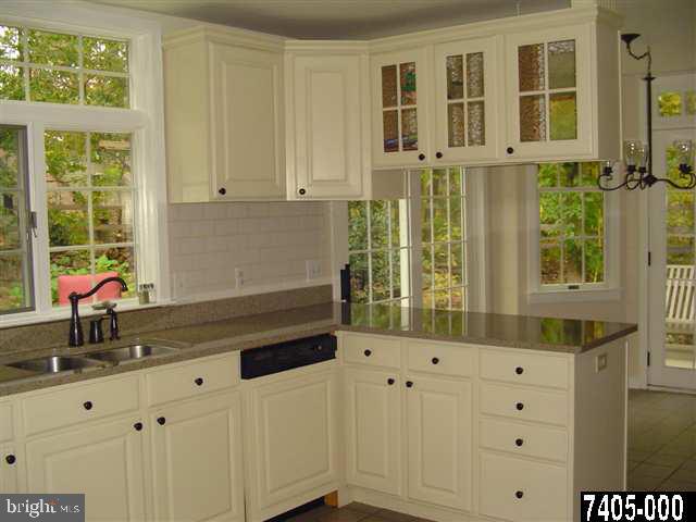 14767 Trout School Road Felton, PA 17322 - Photo 7 of 25 Gallery Image 7