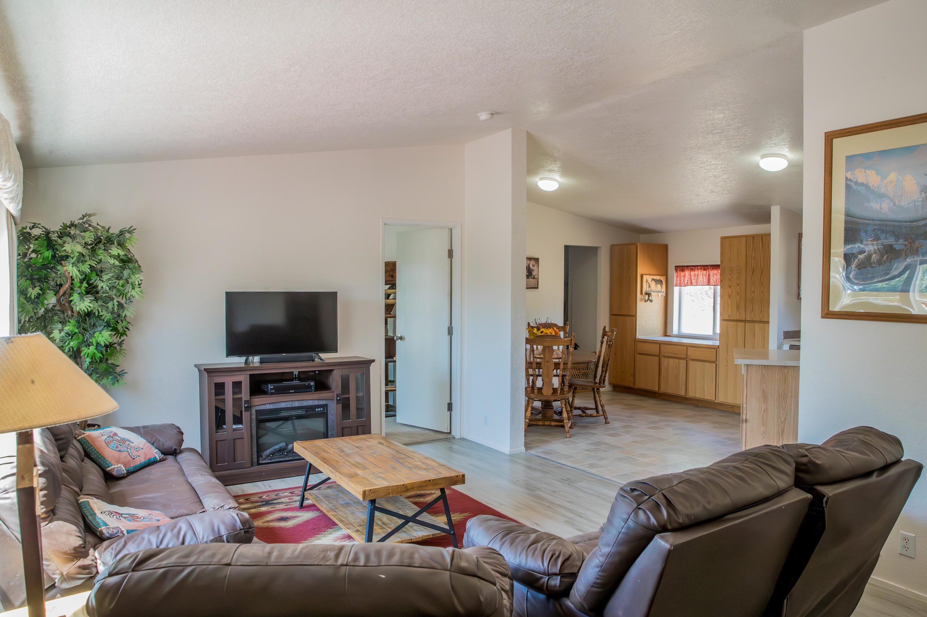 2607 Southeast Maphet Road Prineville, OR 97754 - Photo 6 of 23 06