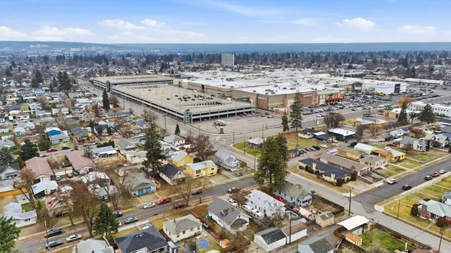 $265,000 | 311 East Crown Avenue, Spokane, WA 99207
