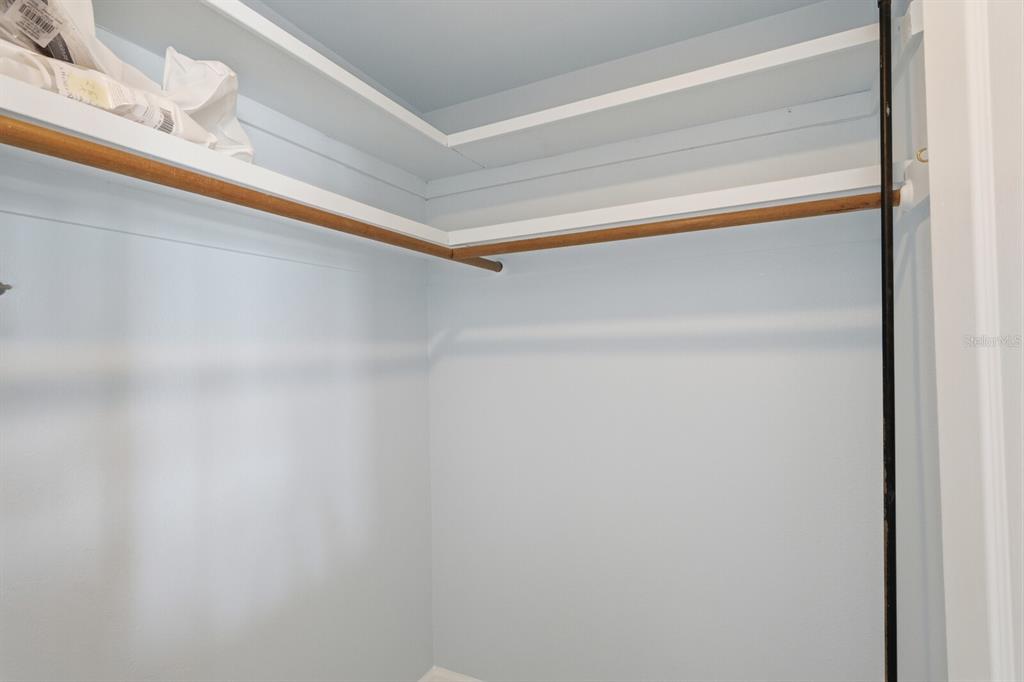 957 Spanish Drive North Longboat Key, FL 34228 - Photo 21 of 37 a close up of a shower