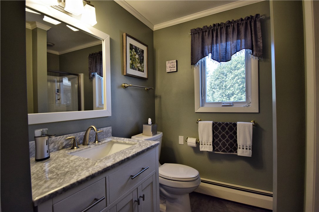 16 Stuart Street Warren, RI 02885 - Photo 8 of 20 Gallery Image 8