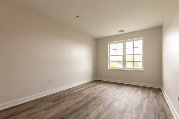 $2,825 | 26 New Derby Street, Unit 407, Salem, MA 01970