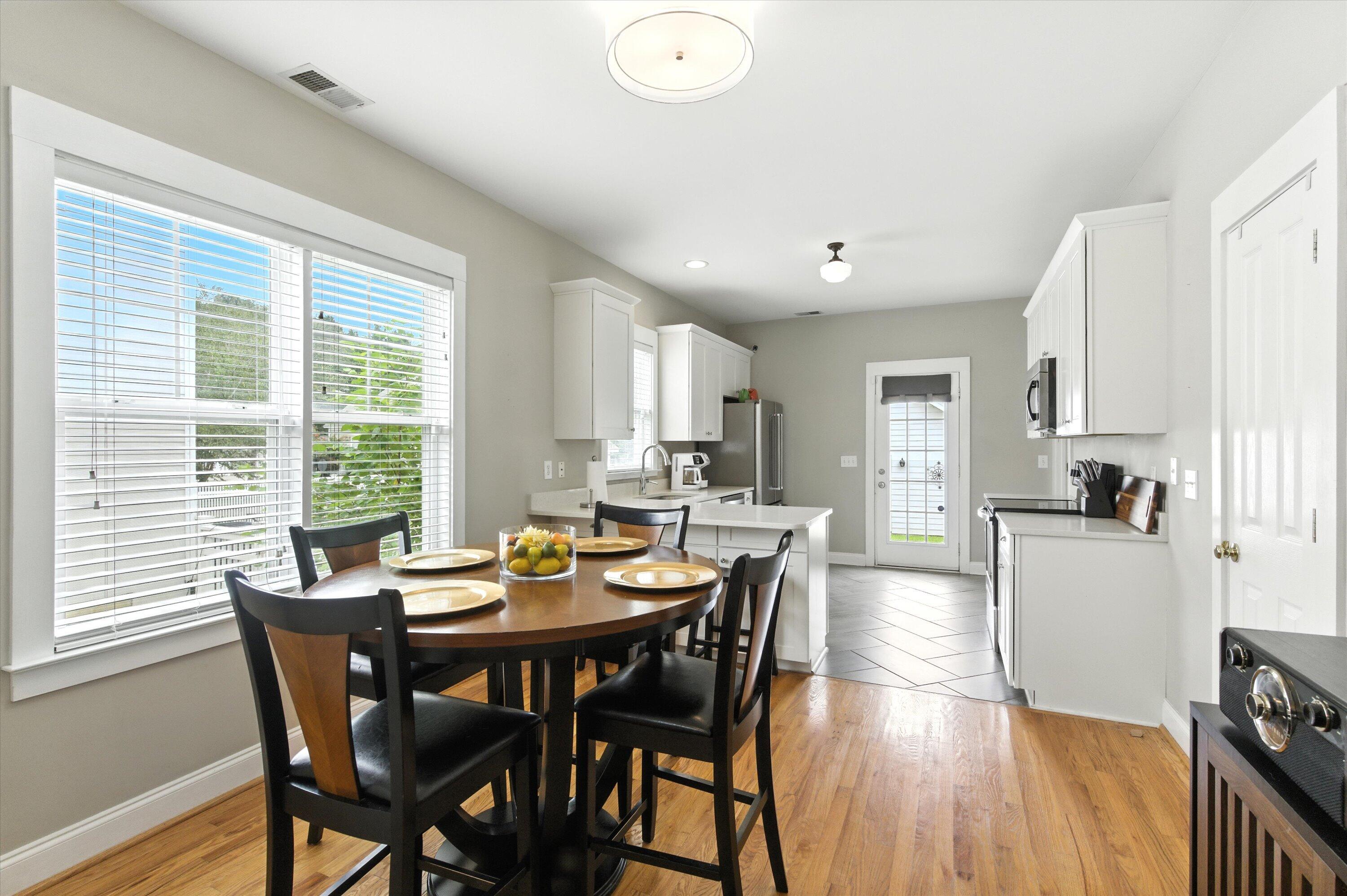 203 Hydrangea Street Summerville, SC 29483 - Photo 11 of 42 15-022_DSC05839