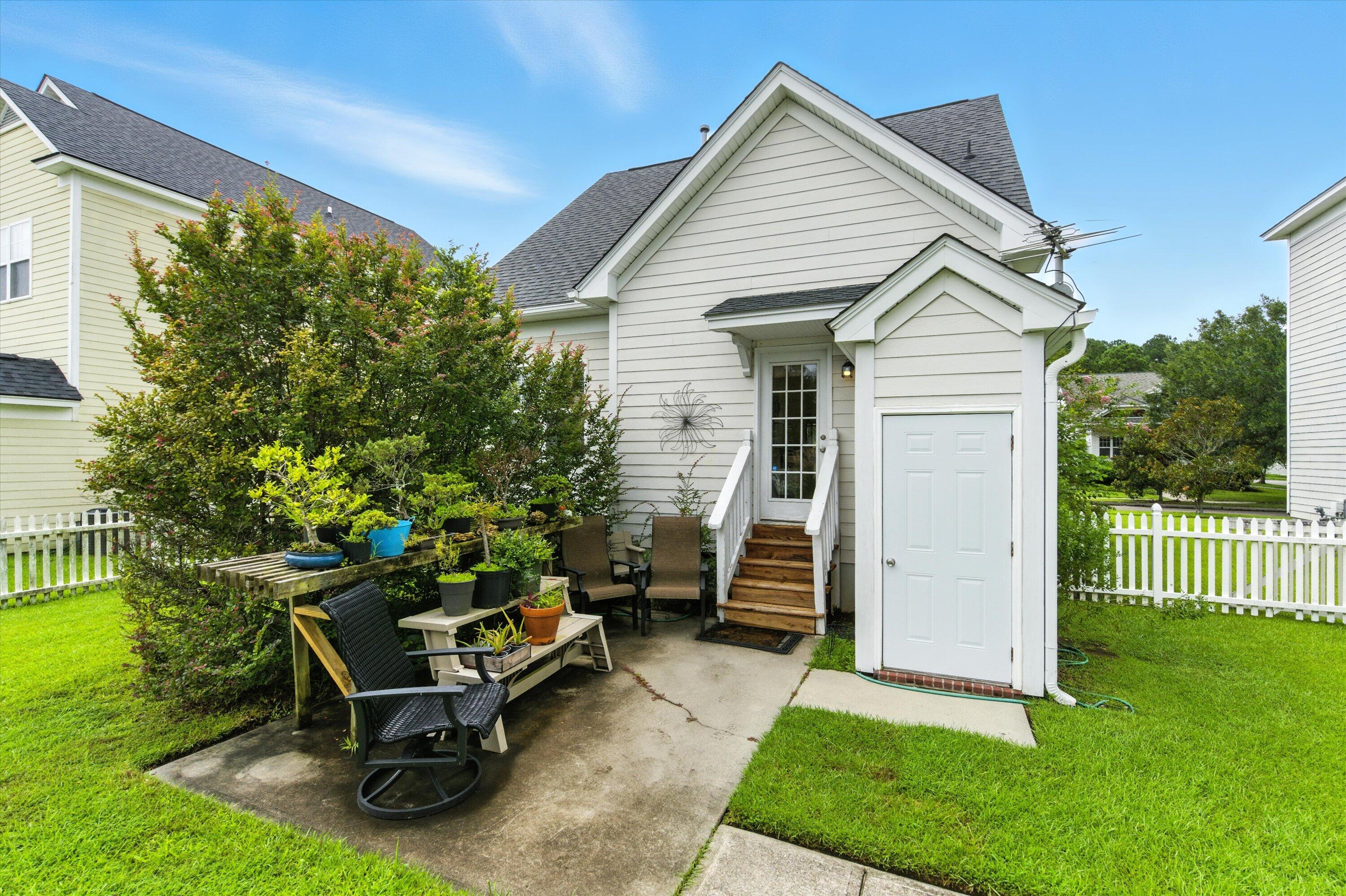 203 Hydrangea Street Summerville, SC 29483 - Photo 30 of 42 35-041_DSC05926