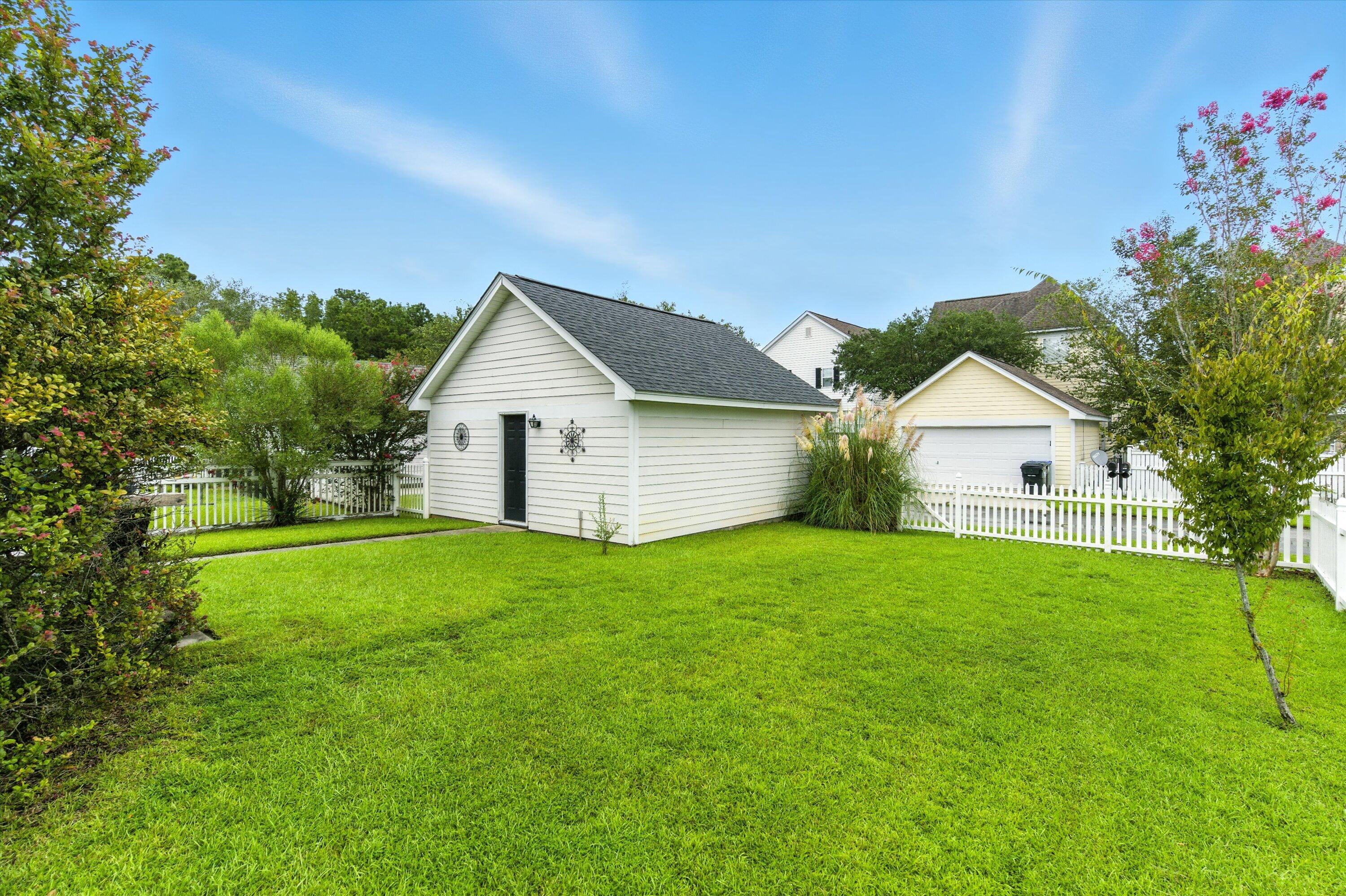 203 Hydrangea Street Summerville, SC 29483 - Photo 33 of 42 38-038_DSC05908