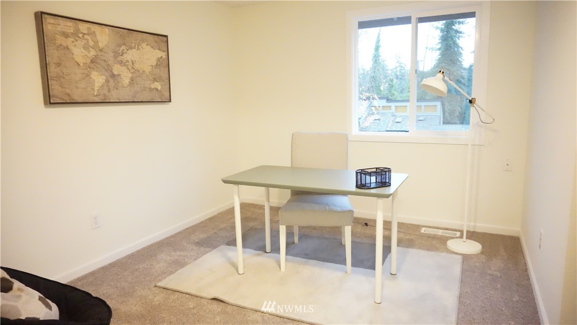 17400 158th Avenue Southeast Renton, WA 98058 - Photo 12 of 20 Gallery Image 12