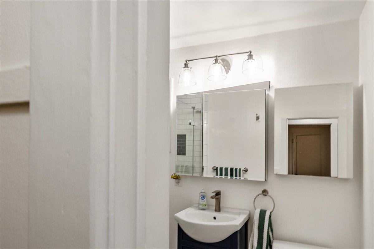 44 Edward Street St. Albans, VT 05478 - Photo 28 of 48