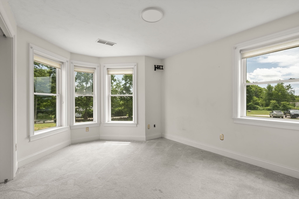 893 Cronin Road Warren, MA 01585 - Photo 27 of 38