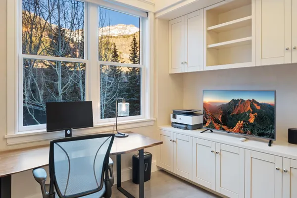 $8,897,000 | 398 South Davis Street, Unit EAST 2, Telluride, CO 81435