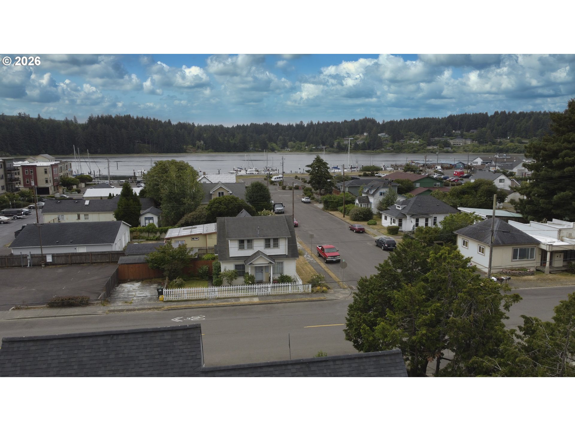 320 Oak Street Florence, OR 97439 - Photo 34 of 39