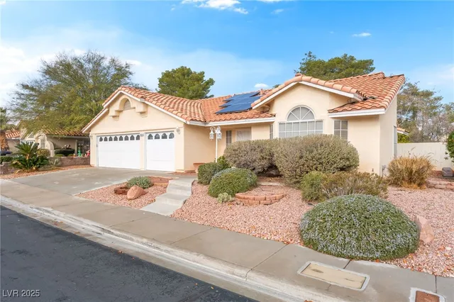$2,650 | 8220 Desert Beach Drive, Las Vegas, NV 89128