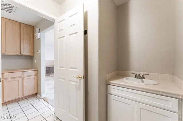 $2,650 | 8220 Desert Beach Drive, Las Vegas, NV 89128