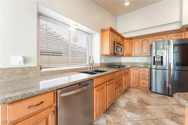 $2,650 | 8220 Desert Beach Drive, Las Vegas, NV 89128