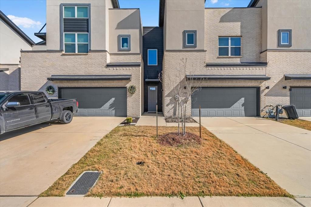 2000 Bethlehem Street Irving, TX 75061 - Photo 2 of 36