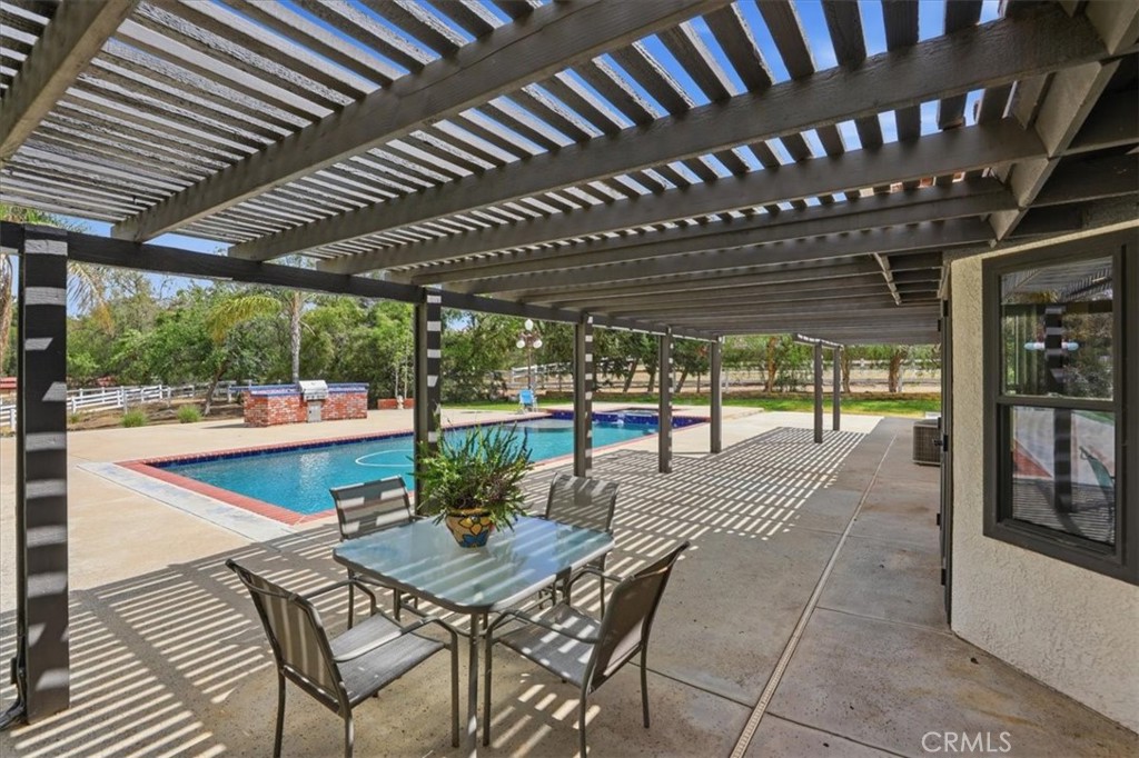 23064 Miners Road Perris, CA 92570 - Photo 23 of 35