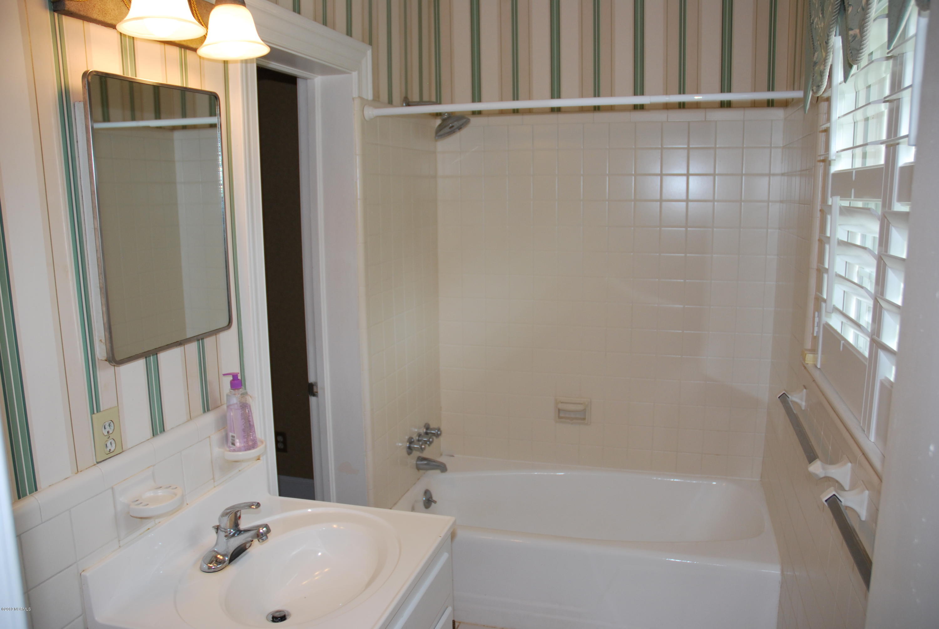 2114 Hardee Road Kinston, NC 28504 - Photo 32 of 44 DSC_0077