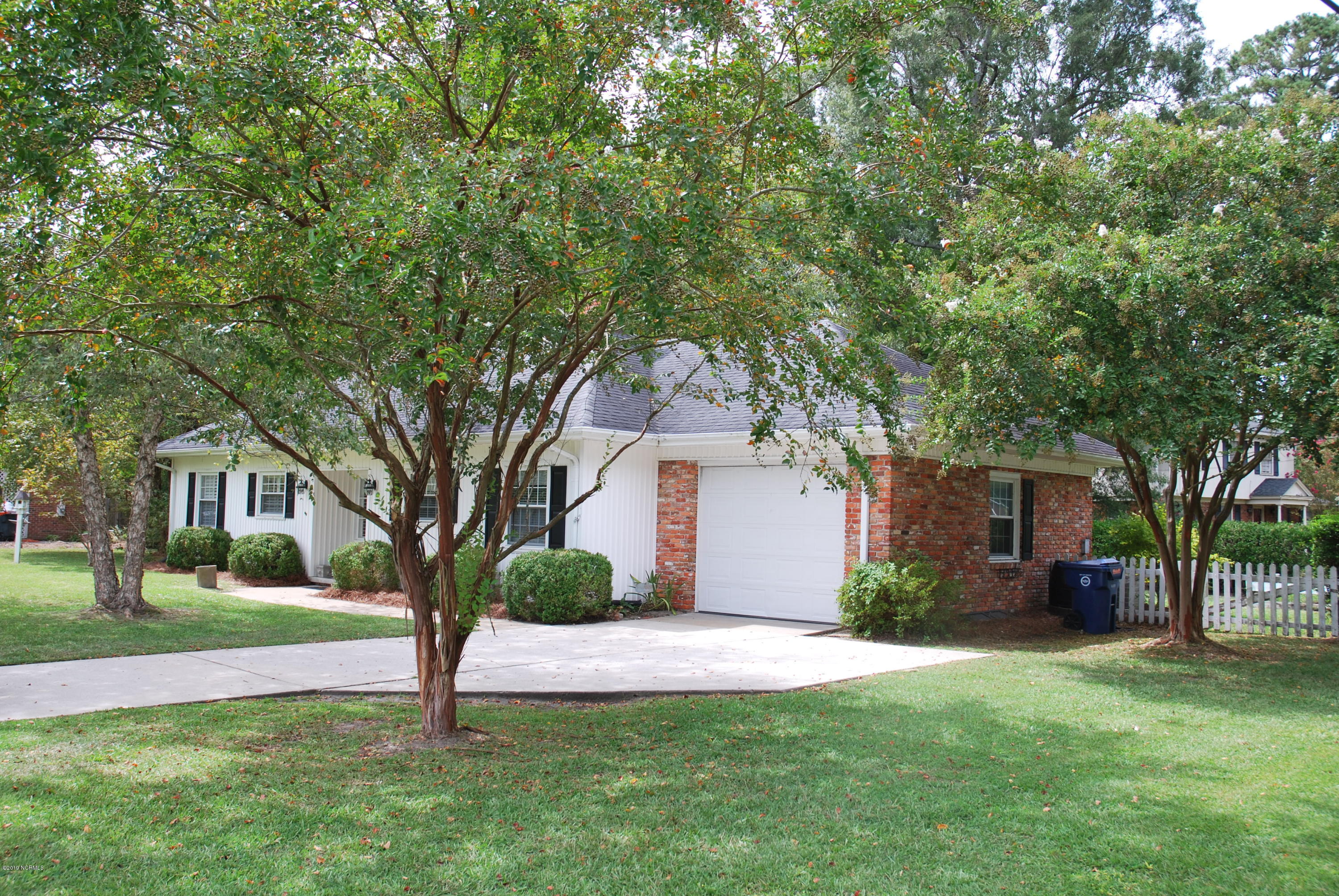 2114 Hardee Road Kinston, NC 28504 - Photo 4 of 44 DSC_0048
