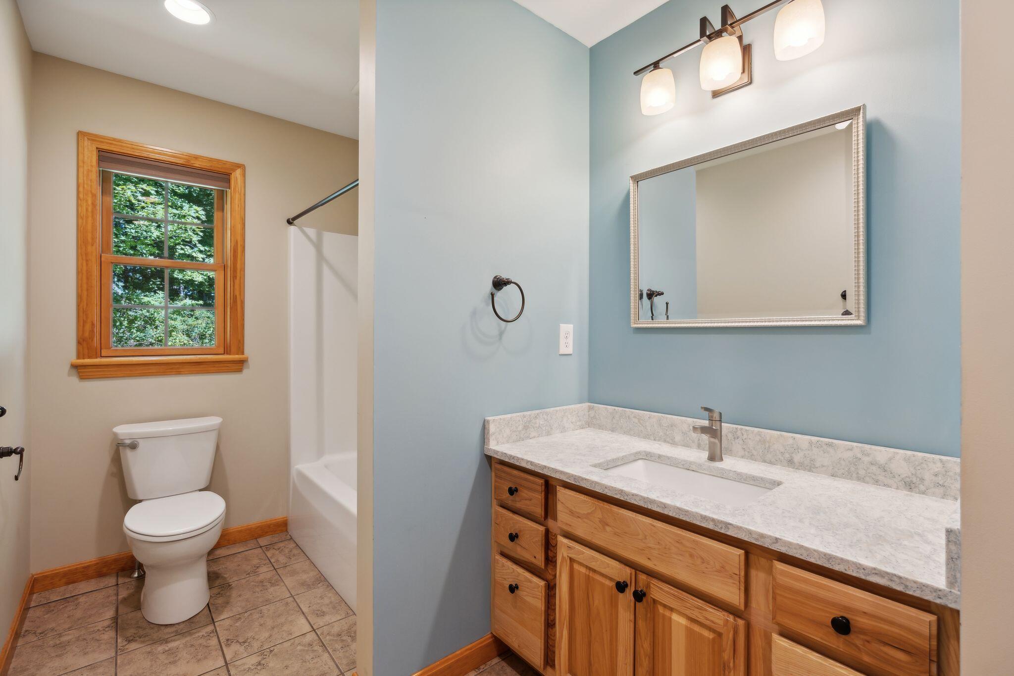 3 Garrett Way Sidney, ME 04330 - Photo 17 of 38 33_DSC04645