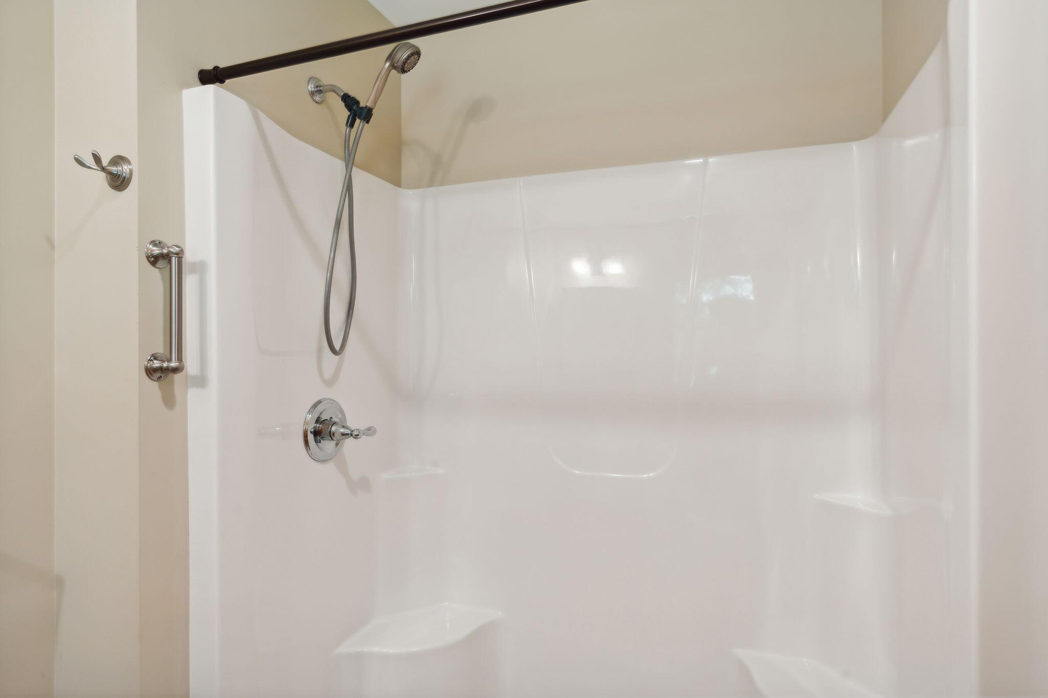 3 Garrett Way Sidney, ME 04330 - Photo 22 of 38 39_DSC04675